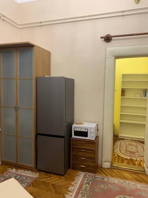 Central Location For One Person Budapest Exterior photo